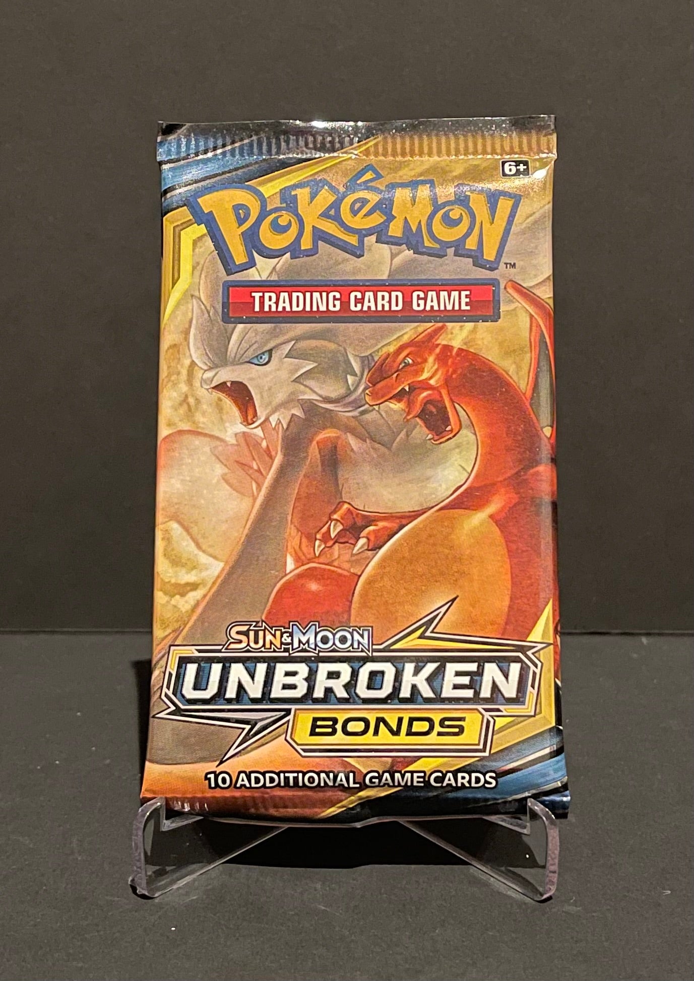 Sun & Moon: Unbroken Bonds booster pack
