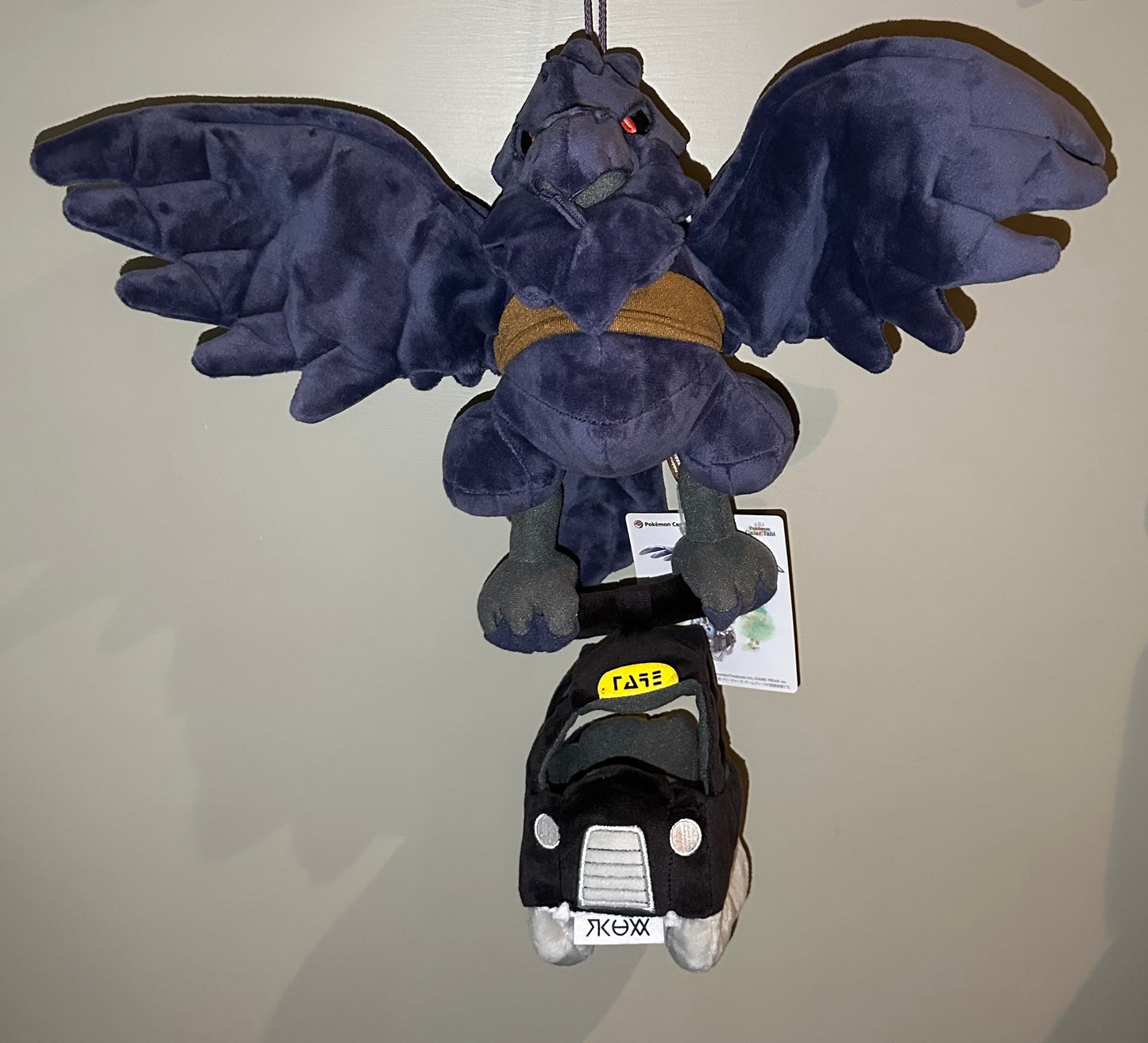 Corviknight w/taxi plush