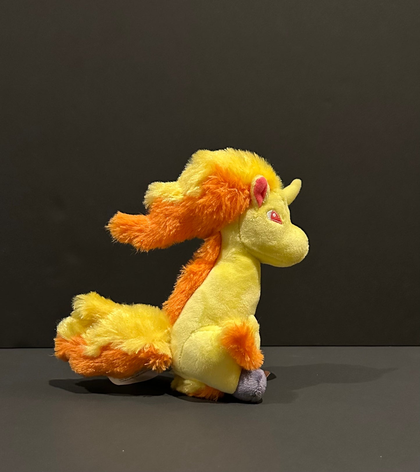 Rapidash (Pokemon Fit)