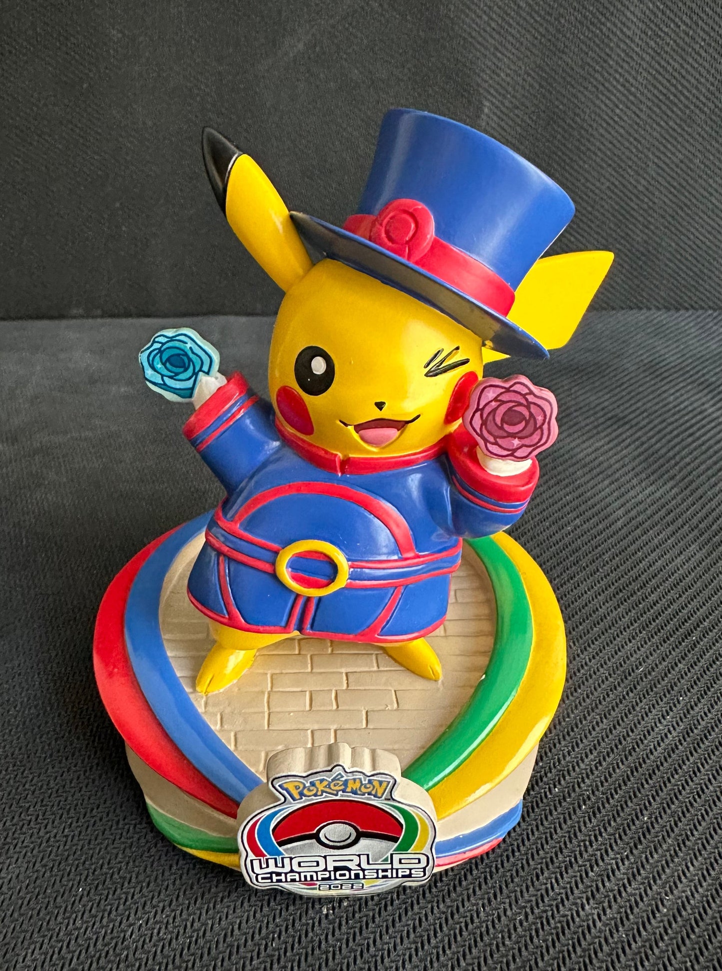 Pikachu Statue Worlds ‘22