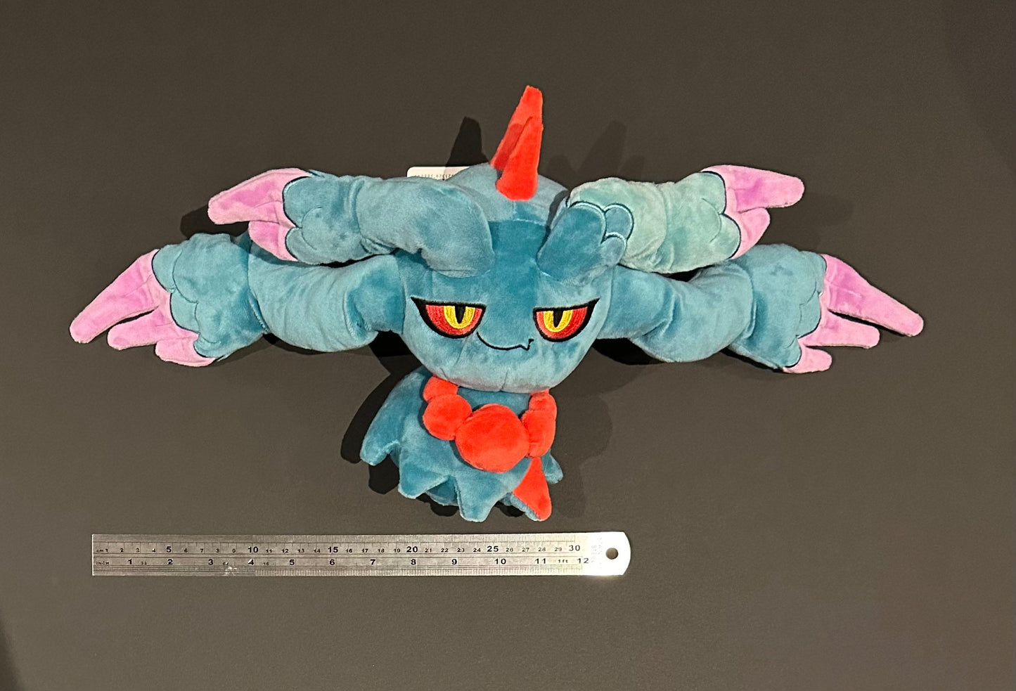Flutter Mane plush