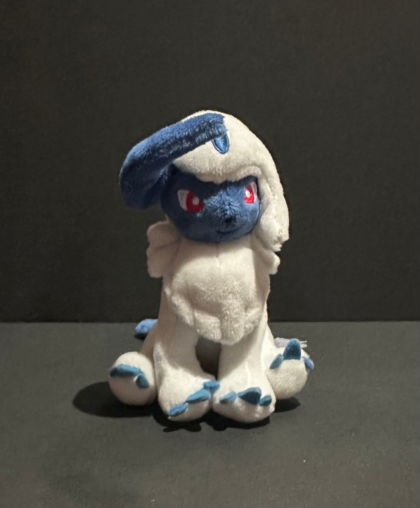 Absol (Pokemon Fit)