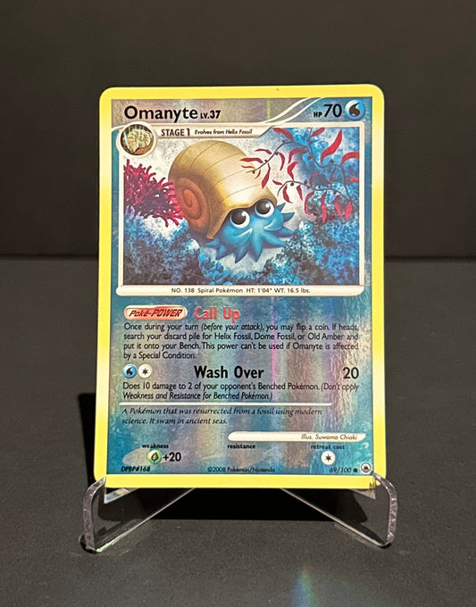 TCG Single: Omanyte (RH) - Majestic Dawn
