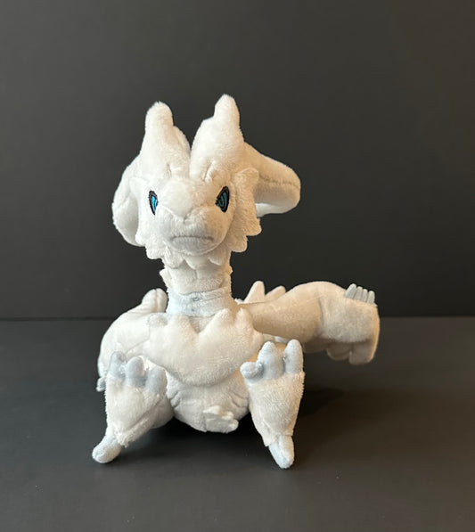 Reshiram (Pokemon Fit)