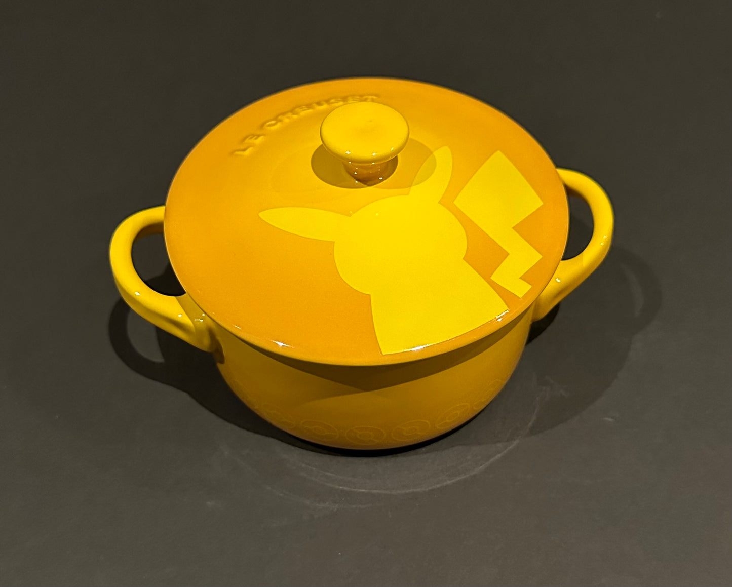 Le Creuset Mini Cocotte Pikachu/Eevee set