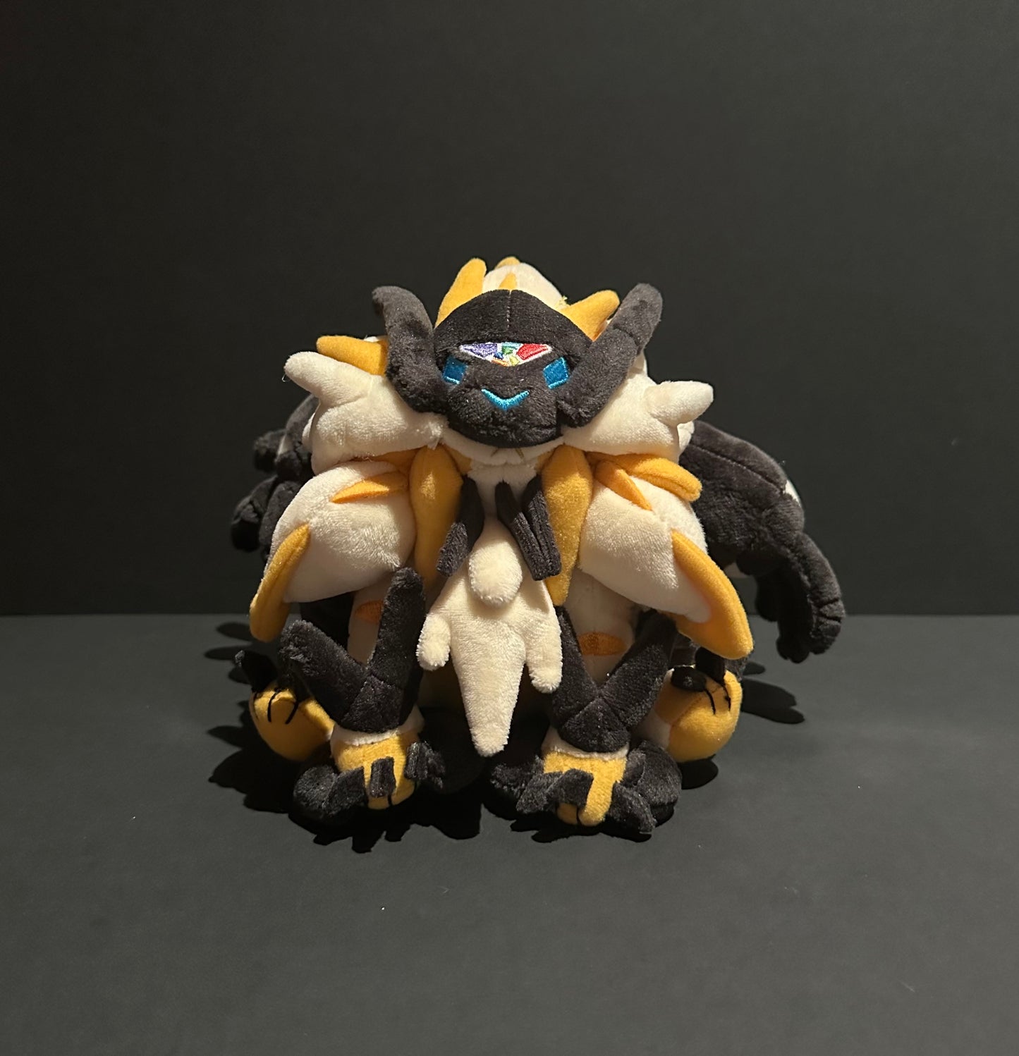 Necrozma [Dusk Mane] (Pokemon Fit)