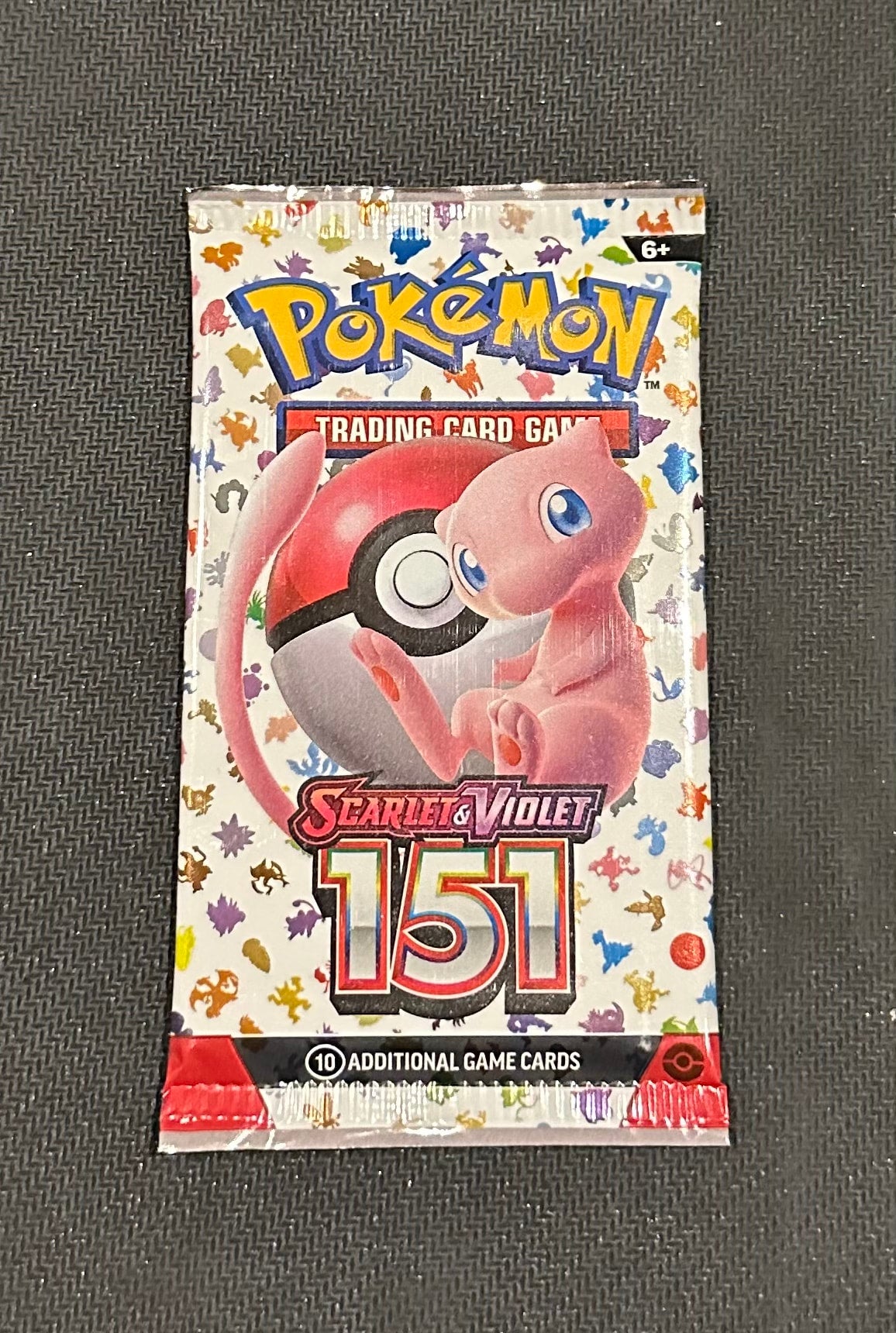 Scarlet & Violet: 151 booster pack