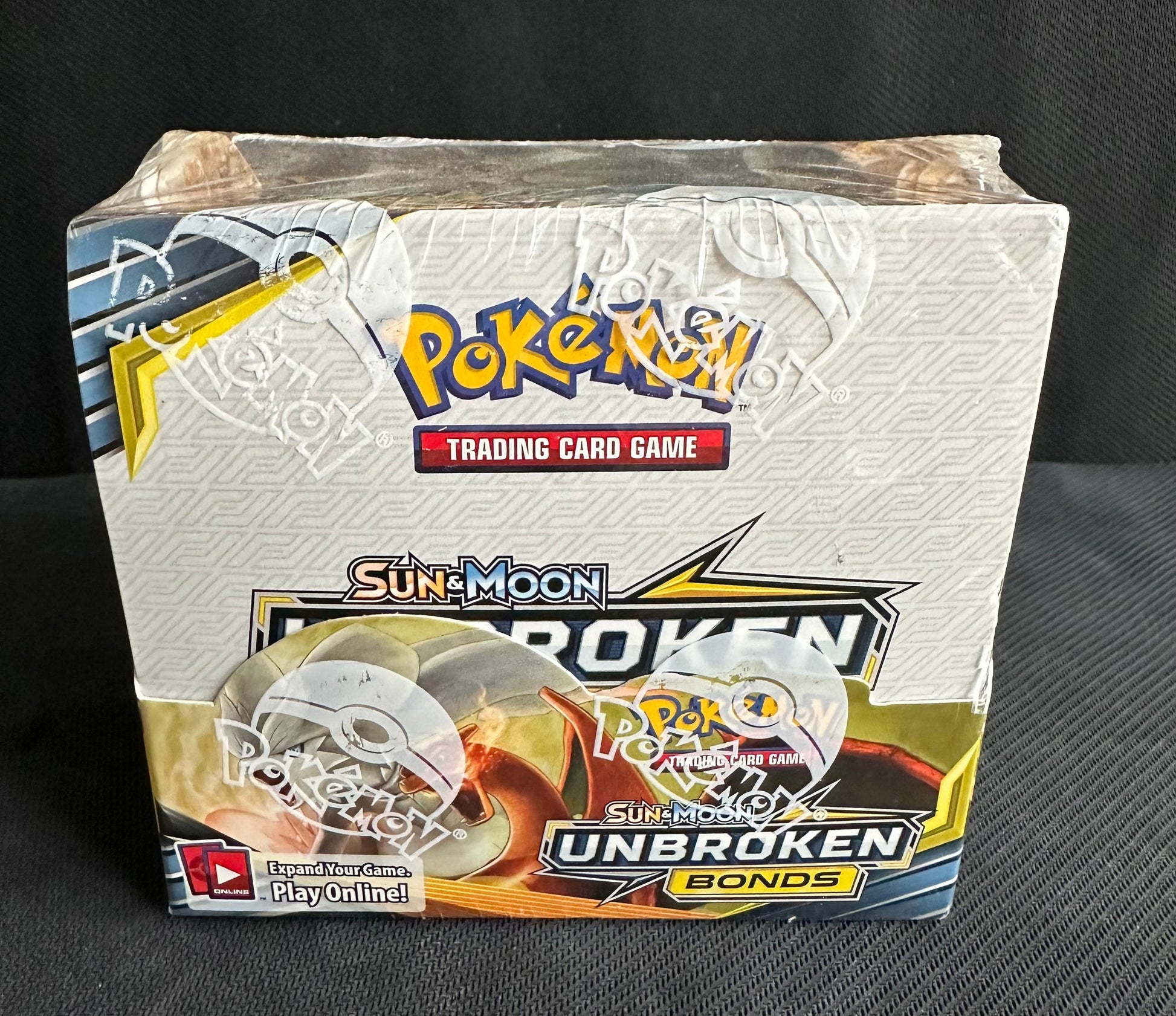 Sun & Moon: Unbroken Bonds booster box TrickRoom Collectables Sun & Moon: Unbroken Bonds booster box TrickRoom Collectables