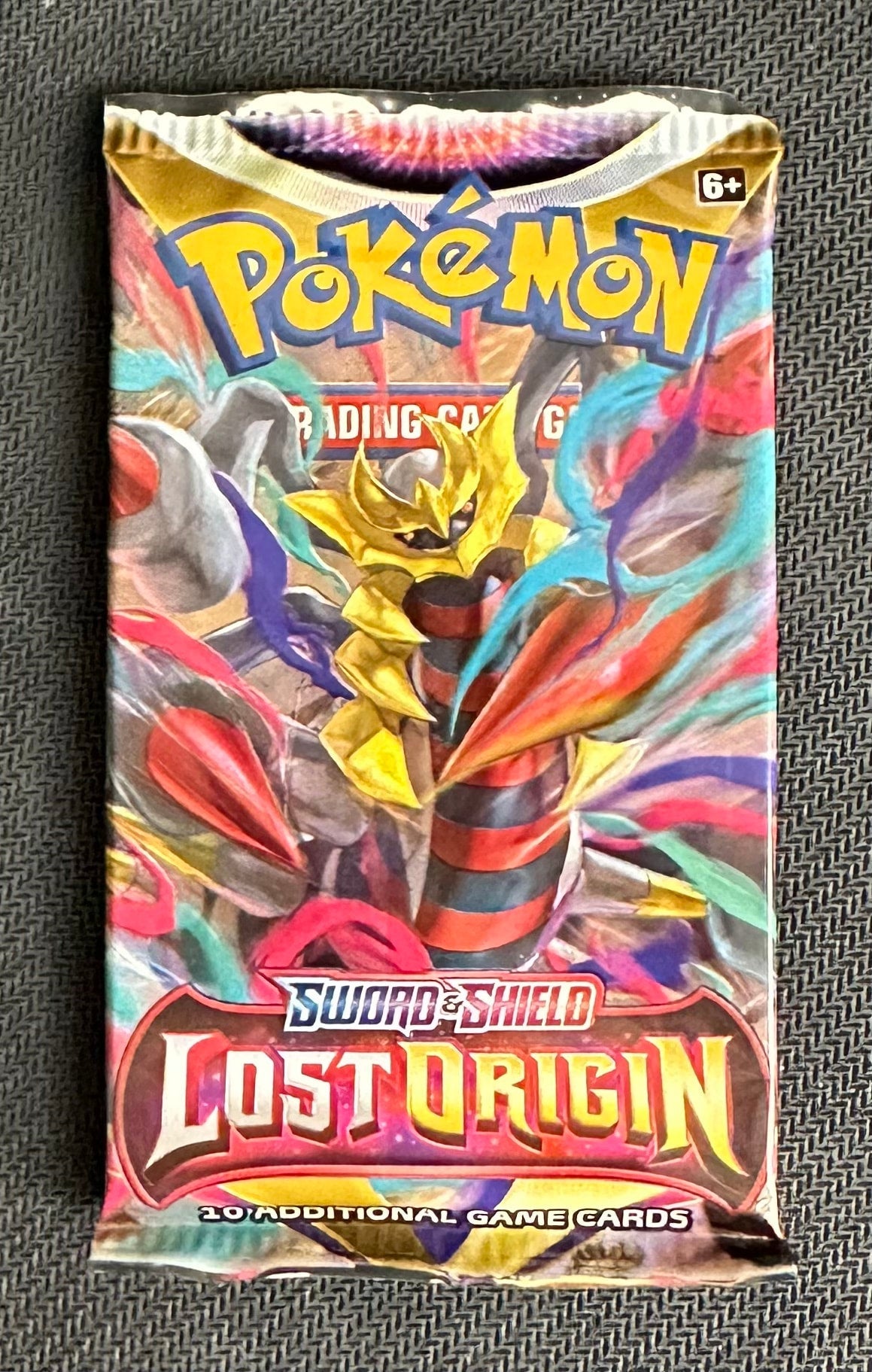 Sword & Shield: Lost Origin booster pack